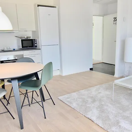 Great 1-bed W Balcony By Harbour Appartamento